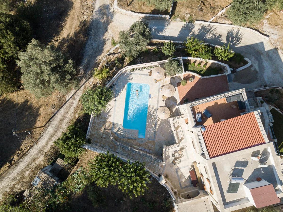 Prinus Country Retreat Apokoronas, Heated Pool, 13Km From The Sea Villa Embrosneros Luaran gambar